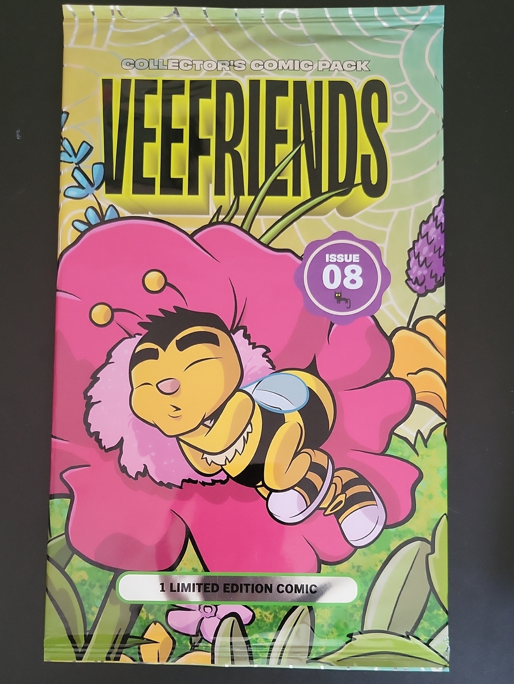 Veefriends  Comic Limited Edition Issue 08 - GaryBee Sealed.